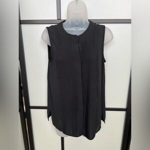 Ann Taylor Black Pleated Sleeveless Lightweight Button Up Blouse XS Xsmall